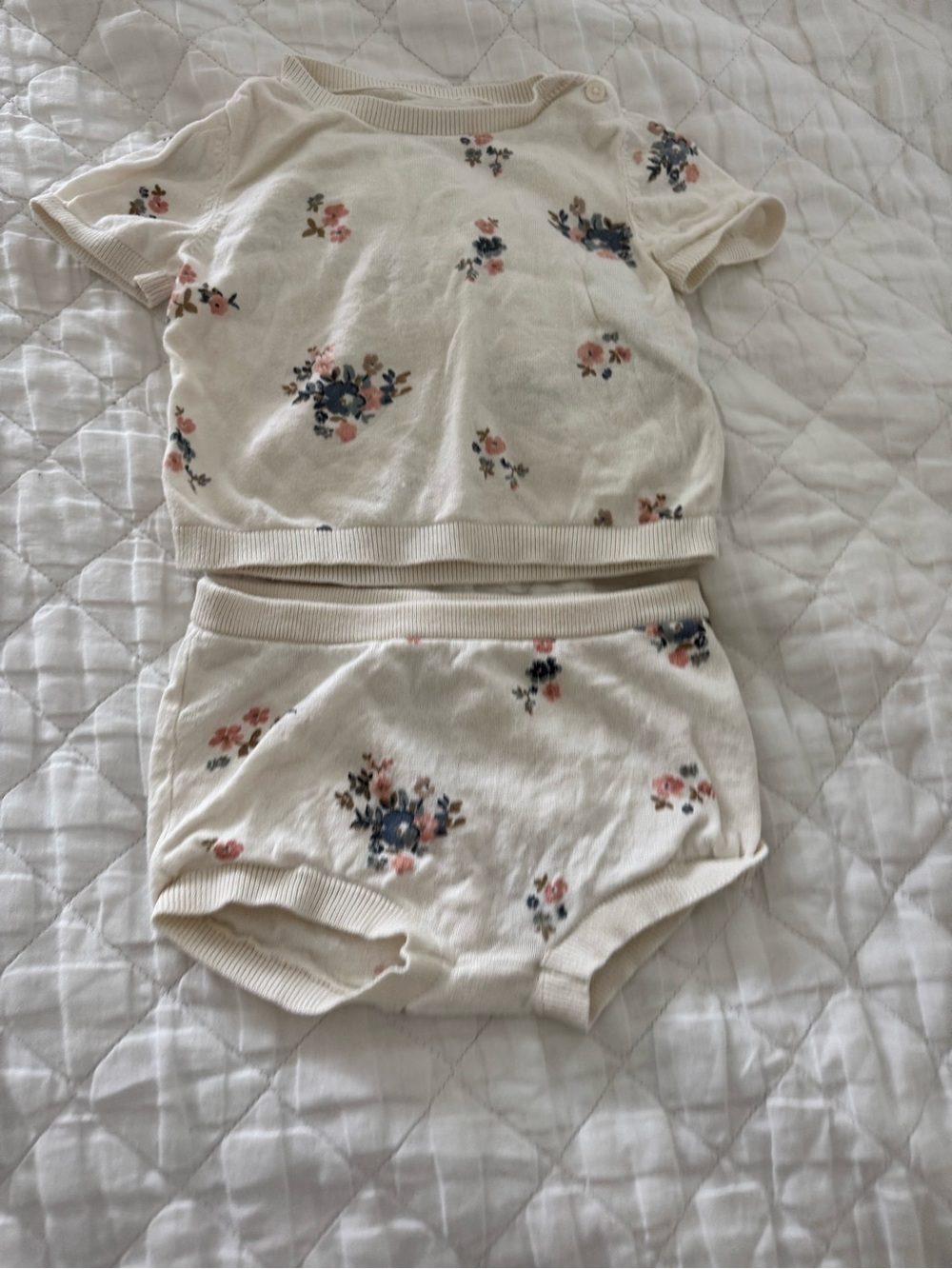 Cream Floral Knit Top & Bloomers Set for Kids